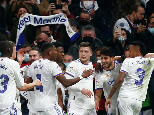 ريال مدريد يخطط لعقد 4 صفقات مجانية