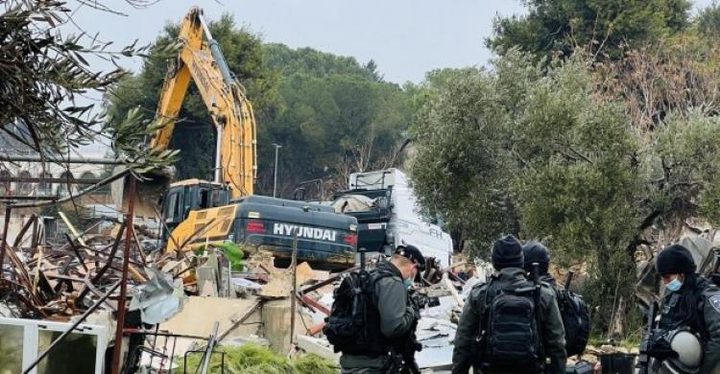 الاحتلال يهدم اربعة آبار مياه بمسافر يطا جنوب الخليل