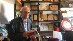 الموت يغيّب المربّي والأديب المناضل حنّا أبو حنّا: "ندين لك بالكثير"