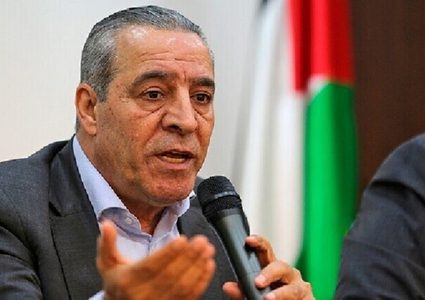 الاعلان عن 700 موافقة لم شمل لعائلات فلسطينية اليوم