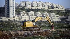 الاحتلال يقرر بناء ٥٣٢٠ وخدة استيطانية في تلال القدس