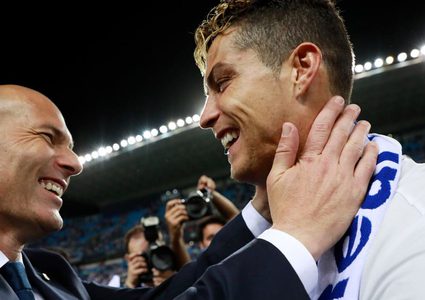 زيدان يشترط ضم رونالدو لتدريب باريس