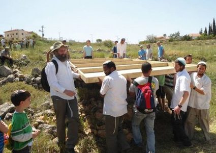 هآرتس: نسبة قليلة جدا من جرائم المستوطنين ضد الفلسطينيين قدمت فيها لوائح اتهام