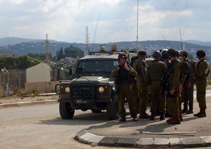 انتشار مكثف لقوات الاحتلال حول بلدة عزون بعد إصابة مستوطن بجراح