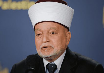 المفتي يحذر من تداول وتوزيع كتاب الخرائط الذهنية لجزء عم وتوزيعه