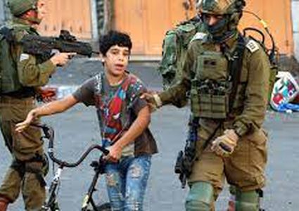 الاحتلال يعتقل طفلا من حوارة