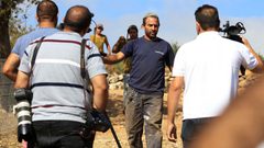 إصابة مسن بكسور في اعتداء للمستوطنين شرق بيت لحم