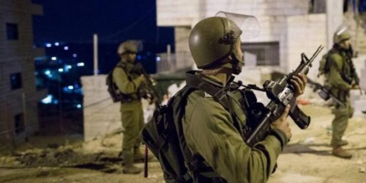 الاحتلال يعتقل شابا من العيسوية في القدس المحتلة