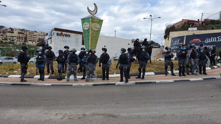 شرطة الاحتلال تقمع تظاهرة منددة بهدم بناية في الناصرة