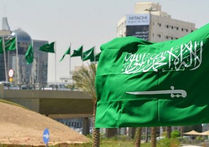 السعودية: بدء سريان قرار الاشتراطات الخاصة بالمغادرين من المملكة والقادمين إليه
