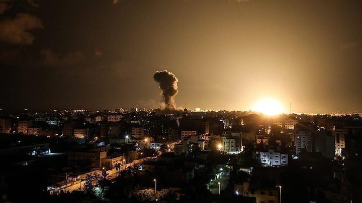 استشهاد جندي وإصابة 5 آخرين في قصف إسرائيلي على محيط دمشق