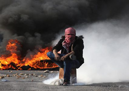 إصابة شابين بالرصاص الحي خلال مواجهات مع الاحتلال في أريحا