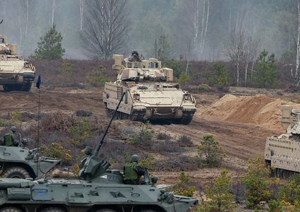 امريكا تطالب رعاياها بمغادرة أوكرانيا فورا