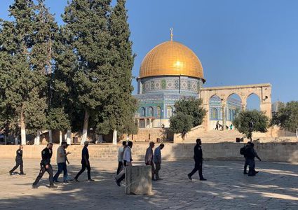 اعتقال واحتجاز المصلين خلال توجههم للصلاة في الأقصى