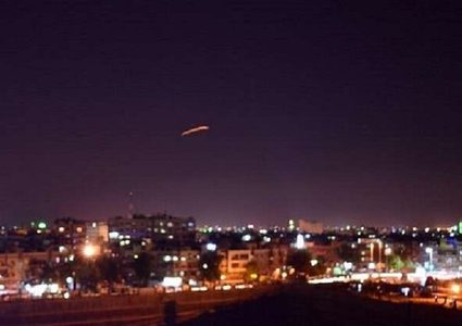 روسيا تطالب إسرائيل بوقف ضرباتها على سوريا