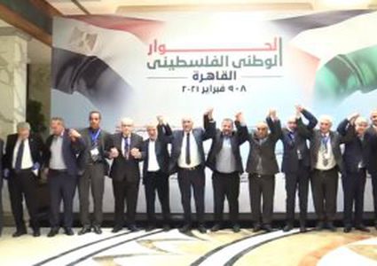 مبعدو كنيسة المهد يرحبون بدعوة الشيخ لحوار وطني شامل