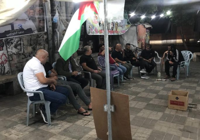 الاحتلال يهدد بإزالة خيمة الشهداء في جنين وباعتقال والدي الشهيدين كميل وصبح