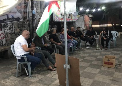 الاحتلال يهدد بإزالة خيمة الشهداء في جنين وباعتقال والدي الشهيدين كميل وصبح