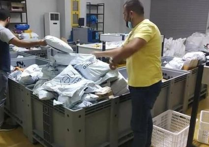 البريد الفلسطيني ينجح في تحسين واقع الشحن من وإلى فلسطين