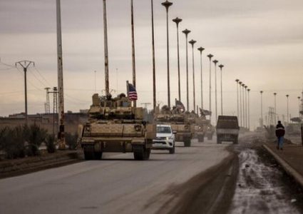 سوريون يطردون رتلًا للجيش الأمريكي بريف الحسكة الشمالي