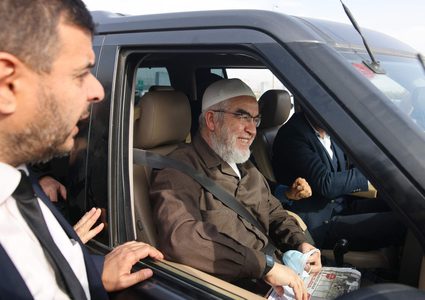 الاحتلال يمنع الشيخ رائد صلاح من السفر 3 أشهر