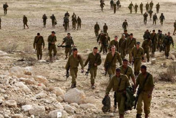 الاحتلال يواصل تدريباته في مناطق واسعة من الأغوار الشمالية