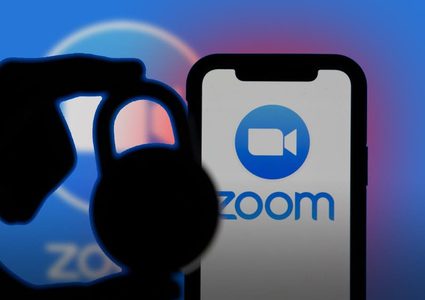 تطبيق زووم يتجسس عليك