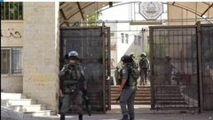 إصابات بالاختناق خلال مواجهات مع الاحتلال في محيط جامعة القدس