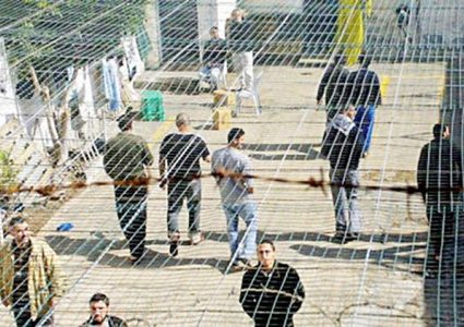 46 يوماً على مقاطعة الأسرى الإداريين لمحاكم الاحتلال