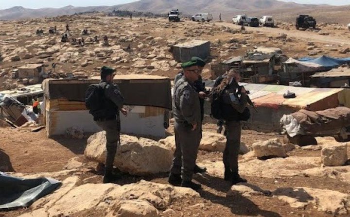 الاحتلال يفرض غرامات على المواطنين لاسترداد مركباتهم ومعداتهم بالأغوار الشمالية