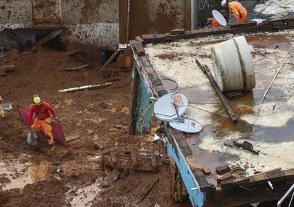 قتلى ومفقودون وتدمير ممتلكات جراء عاصفة وأمطار ضربت البرازيل وأوروبا