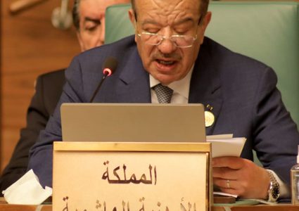 رئيس مجلس النواب الأردني: القضية الفلسطينية قضيتنا الأولى