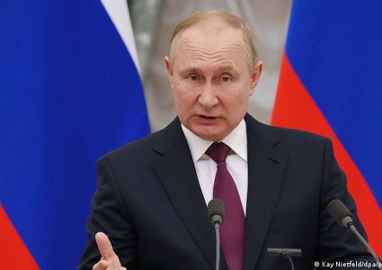 بوتين يعترف باستقلال إقليمي دونيتسك ولوغانسك شرق أوكرانيا