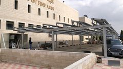 بريك: هدف الجامعة الوصول لقيمة صفرية من فاتورة الكهرباء من خلال الطاقة الشمسية