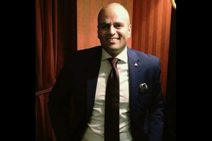 عبد الحق: هناك شروط يجب توافرها للتعايش مع كوفيد ورفع القيود