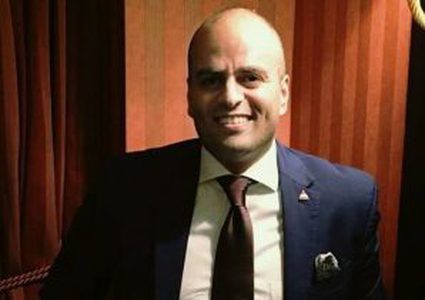 عبد الحق: هناك شروط يجب توافرها للتعايش مع كوفيد ورفع القيود