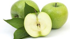 ماذا يحدث عند تناول تفاحتين باليوم؟