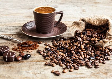 العدد المثالي لشرب القهوة يوميا