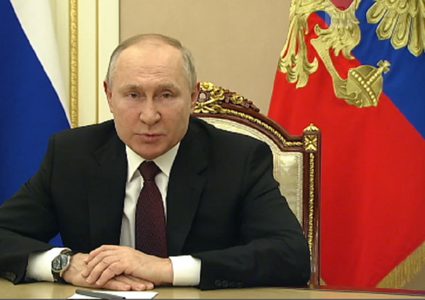 بوتين يدعو الجيش الأوكراني إلى تولي زمام السلطة في كييف