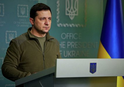 إعلام روسي: الرئيس الأوكراني غادر العاصمة كييف متوجها إلى مدينة لفوف