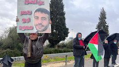 وقفة إسناد للأسير ناصر أبو حميد أمام سجن مجيدو