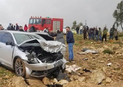 إصابة 7 مواطنين في حادث سير شرق رام الله