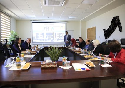 أبو زيد يبحث مع المديرة الإقليمية لمنظمة التعاون الاقتصادي والتنمية آفاق التعاون