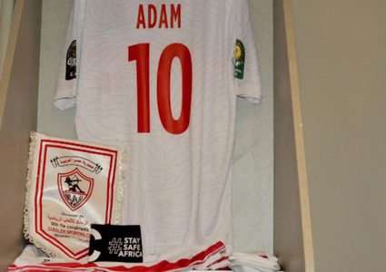 لفتة رائعة من شيكابالا خلال مباراة الوداد والزمالك