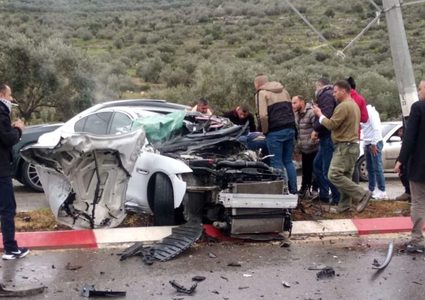 حادث سير ذاتي قرب مخيم نور شمس في طولكرم