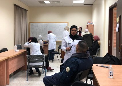 في يوم السمع العالمي.. طلبة قسم السمع والنطق ينظمون فعالية وفحص مجاني
