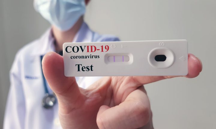 الصين تطور مجموعة اختبار جديدة سريعة وصغيرة للكشف عن كورونا