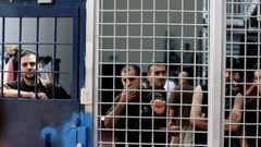 64 يوما على مقاطعة الأسرى الإداريين لمحاكم الاحتلال