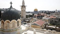 يهوديان يهاجمان كنيسة في القدس