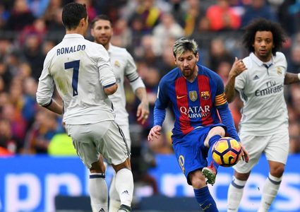 برشلونة مهدد بفقدان أحد نجومه في الكلاسيكو